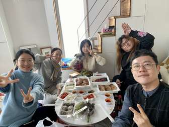 2025.03.28 · 집들이